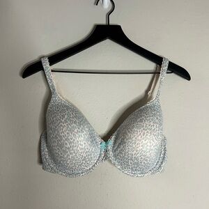 Victoria’s Secret Body by Victoria Lined Perfect Coverage Bra